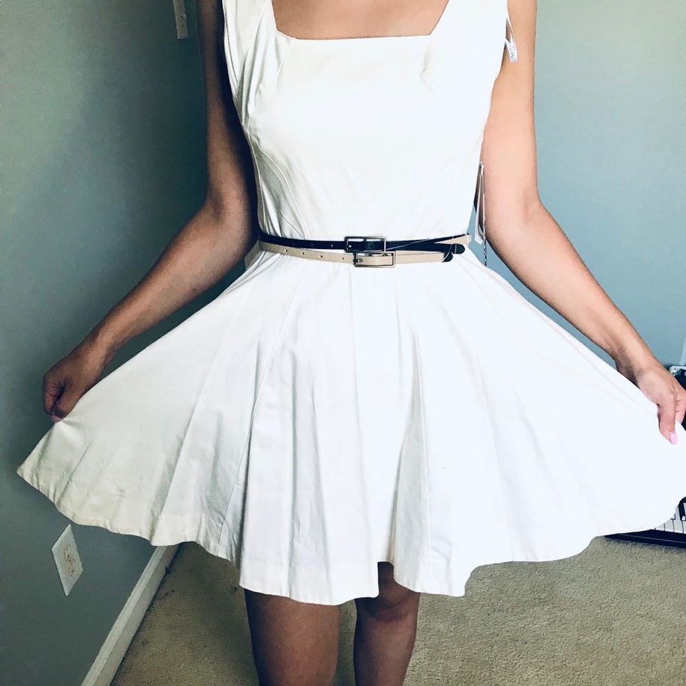 Beautiful Off-White Cocktail Dress